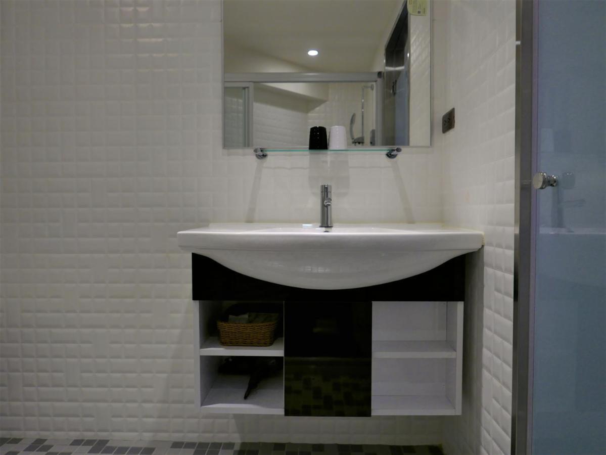 泊居旅店二館 Oursinn Hotel 2 Taipei Dış mekan fotoğraf