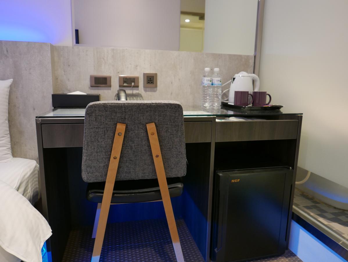 泊居旅店二館 Oursinn Hotel 2 Taipei Dış mekan fotoğraf